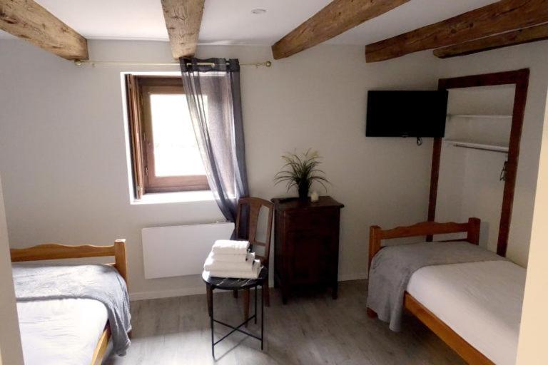 Hotel La Tour de Coron à Belley Extérieur photo